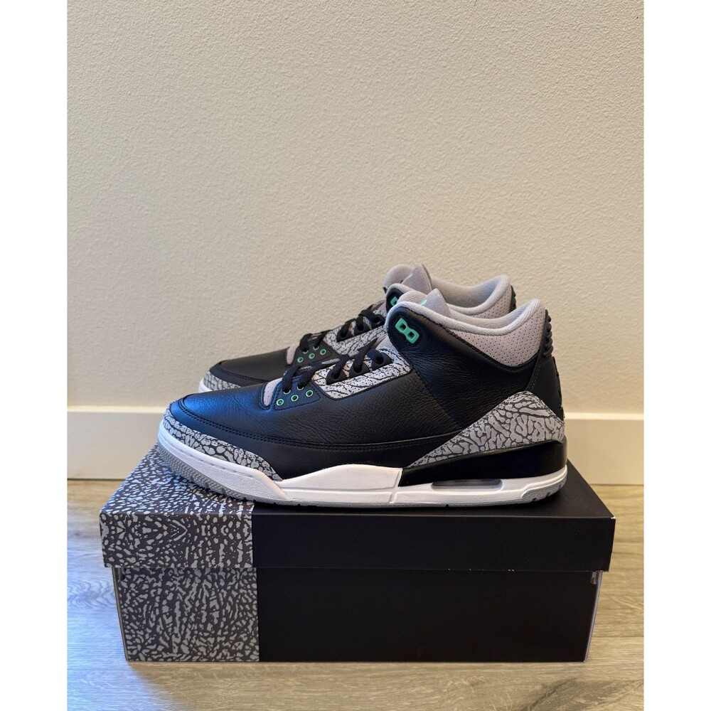 NWB AIR JORDAN 3 RETRO BLACK GREEN GLOW WOLF GREY Nike Men’s 12 CT8532-031 - Picture 1 of 15
